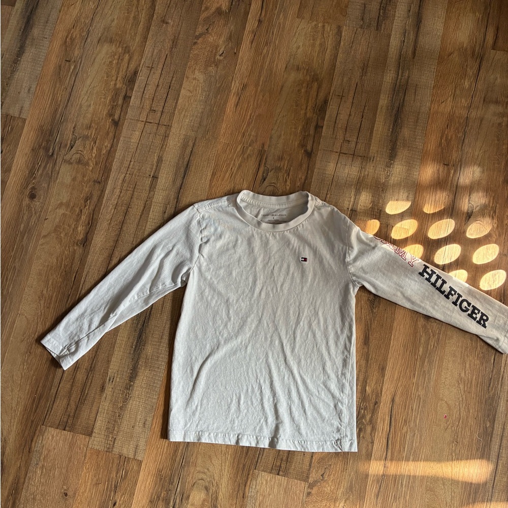 Tommy Hilfiger Light Gray Long Sleeve Tee